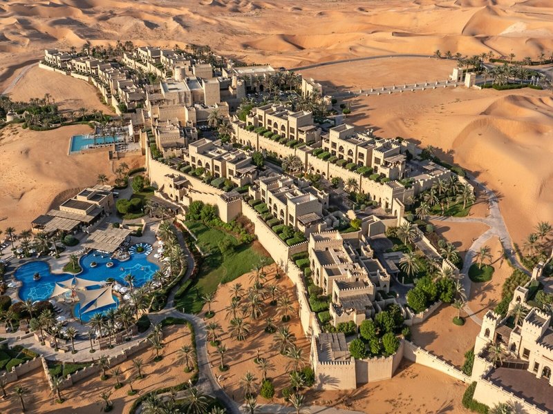 Qasr Al Sarab Desert Resort by Anantara in Abu Dhabi