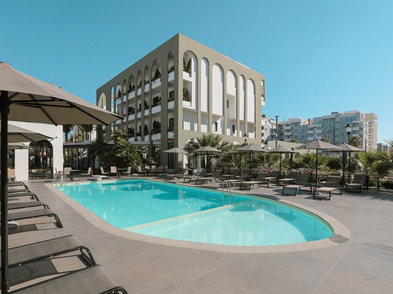 Flower Hotels & Resorts in Albanien