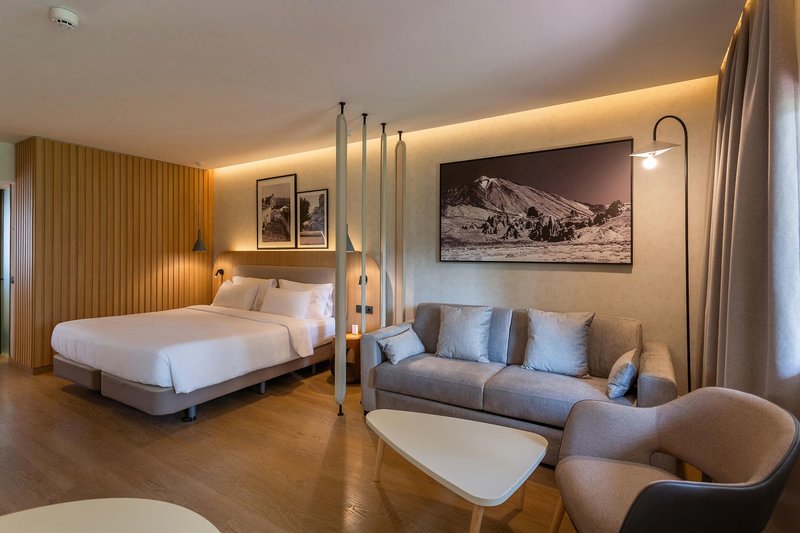 Radisson Resort & Residences Tenerife in Teneriffa